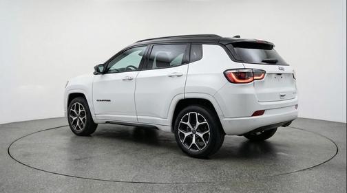 Bright White Clearcoat 2025 Jeep Compass Limited