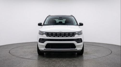 Bright White Clearcoat 2025 Jeep Compass Limited
