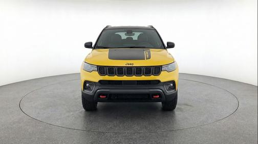 Hydro Blue Pearlcoat 2025 Jeep Compass Trailhawk