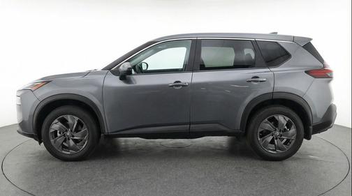 Gun Metallic 2025 Nissan Rogue SV