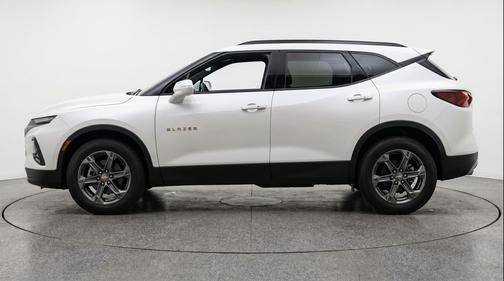 Summit White 2025 Chevrolet Blazer 2LT