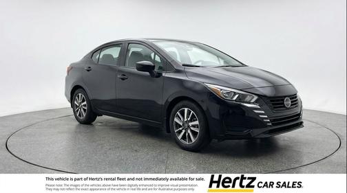 Super Black 2025 Nissan Versa 1.6 SV