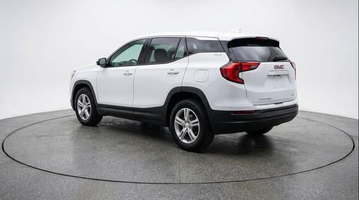 Summit White 2024 GMC Terrain SLE