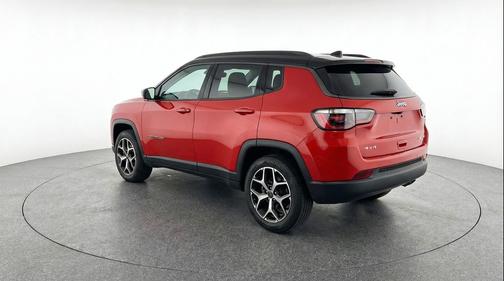 Red Hot Pearlcoat 2025 Jeep Compass Limited