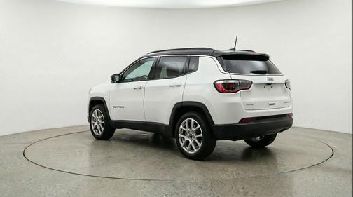 Bright White Clearcoat 2025 Jeep Compass Limited