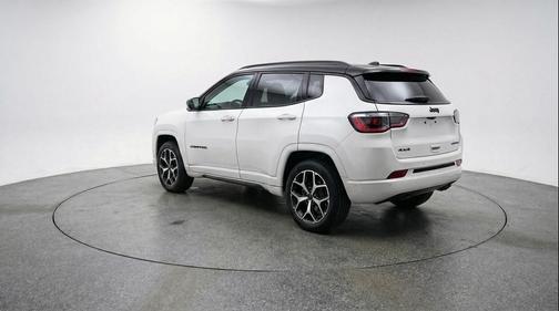 Bright White Clearcoat 2025 Jeep Compass Limited