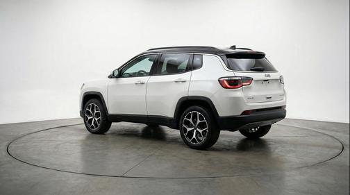 Bright White Clearcoat 2025 Jeep Compass Limited