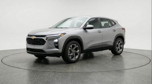 Moonstone Gray Metallic 2025 Chevrolet Trax LT
