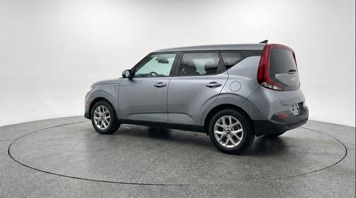 Gravity Gray 2025 Kia Soul LX