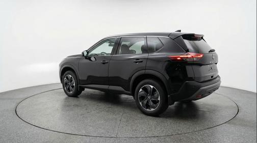 Super Black 2025 Nissan Rogue SV