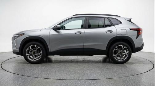 Sterling Gray Metallic 2025 Chevrolet Trax LT