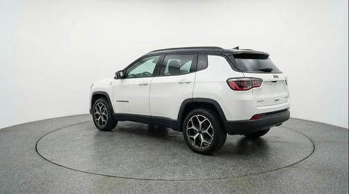 Bright White Clearcoat 2025 Jeep Compass Limited