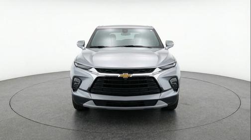 Sterling Gray Metallic 2025 Chevrolet Blazer 2LT