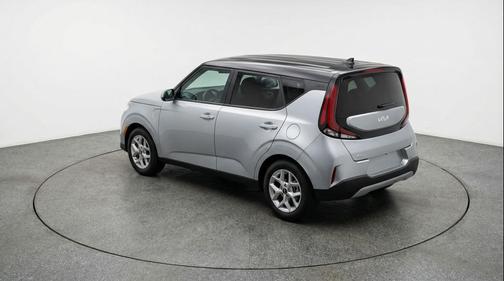 Steel Gray 2025 Kia Soul LX