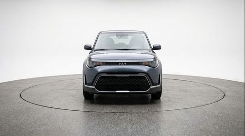 Gravity Gray 2025 Kia Soul LX