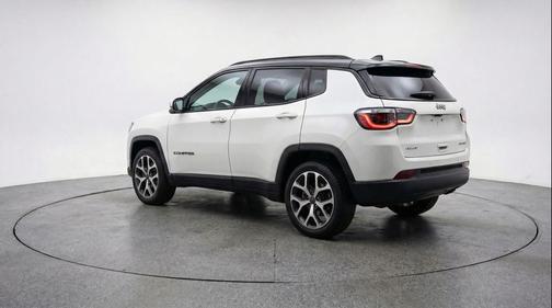 Bright White Clearcoat 2025 Jeep Compass Limited