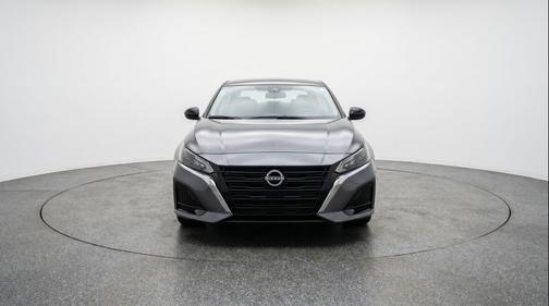 Gun Metallic 2025 Nissan Altima SV FWD