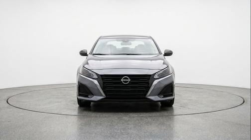Gun Metallic 2025 Nissan Altima SV FWD