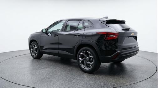 Mosaic Black Metallic 2025 Chevrolet Trax LT