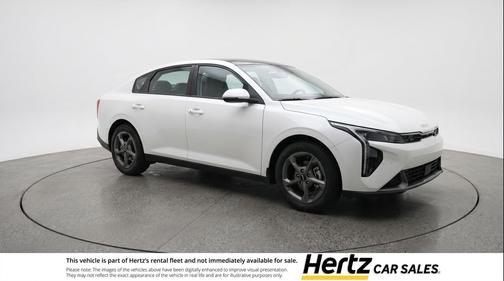 Snow White Pearl 2026 Kia K4 LXS