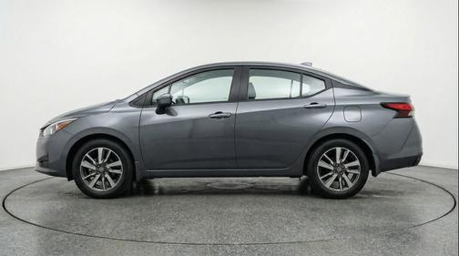 Gun Metallic 2025 Nissan Versa 1.6 SV