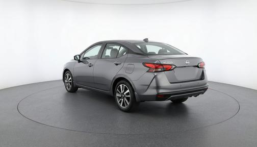Gun Metallic 2025 Nissan Versa 1.6 SV