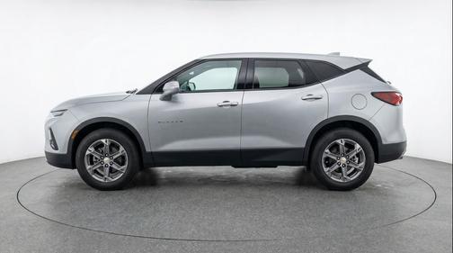 Sterling Gray Metallic 2025 Chevrolet Blazer 2LT