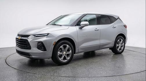 Sterling Gray Metallic 2025 Chevrolet Blazer 2LT