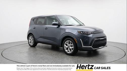 Gravity Gray 2025 Kia Soul LX