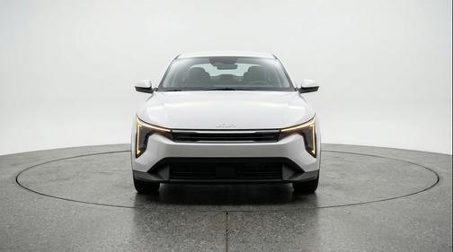 Snow White Pearl 2025 Kia K4 LXS