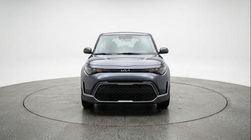 Gravity Gray 2025 Kia Soul LX