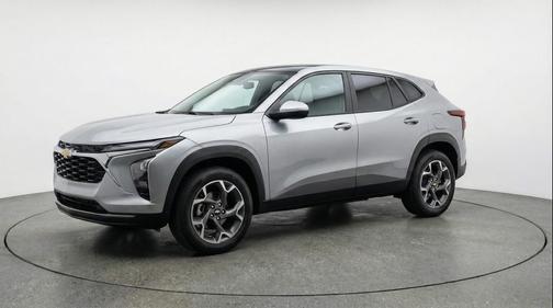 Gray 2025 Chevrolet Trax LT