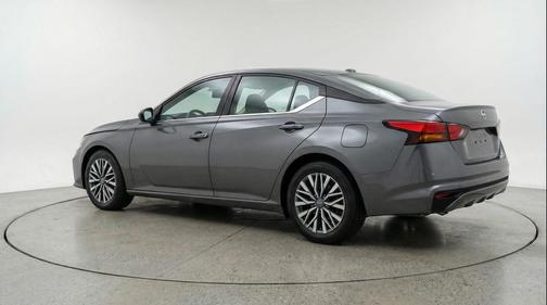Gun Metallic 2025 Nissan Altima SV FWD