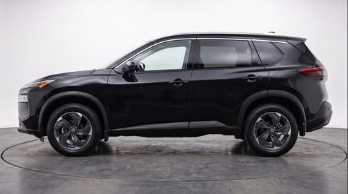 Super Black 2025 Nissan Rogue SV