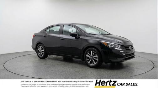 Super Black 2025 Nissan Versa 1.6 SV