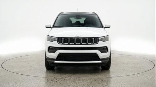 Bright White Clearcoat 2025 Jeep Compass Limited