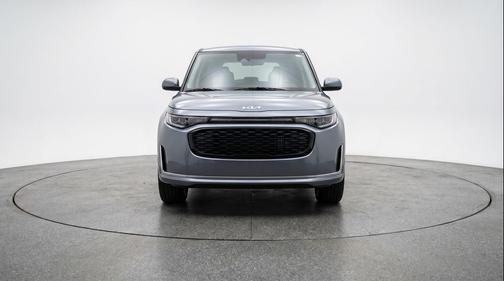 Gravity Gray 2025 Kia Soul LX