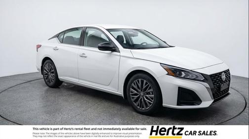 Glacier White 2025 Nissan Altima SV FWD