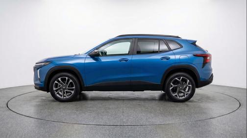 Cypress Gray 2025 Chevrolet Trax LT