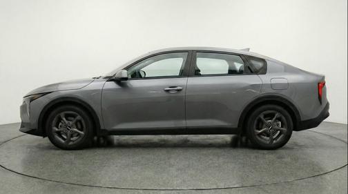 Interstellar Gray 2025 Kia K4 LXS