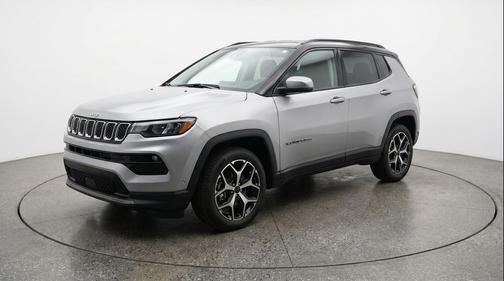 Silver Zynith Metallic Clearcoat 2025 Jeep Compass Limited