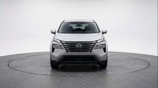 Brilliant Silver Metallic 2025 Nissan Rogue SV