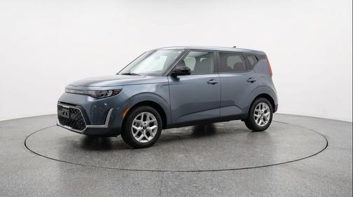 Gravity Gray 2025 Kia Soul LX