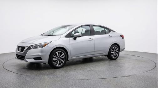 Brilliant Silver Metallic 2025 Nissan Versa 1.6 SV