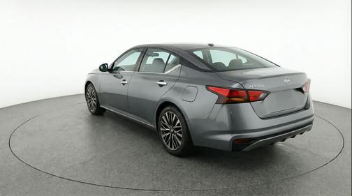 Gun Metallic 2025 Nissan Altima SV FWD