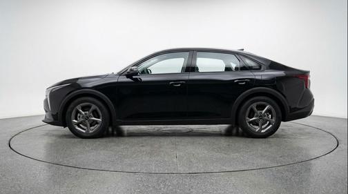 Aurora Black Pearl 2025 Kia K4 LXS