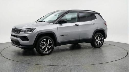 Silver Zynith Metallic Clearcoat 2025 Jeep Compass Limited