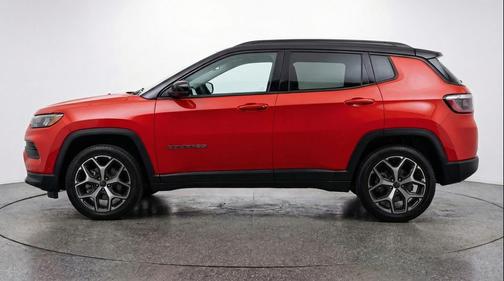 Red Hot Pearlcoat 2025 Jeep Compass Limited
