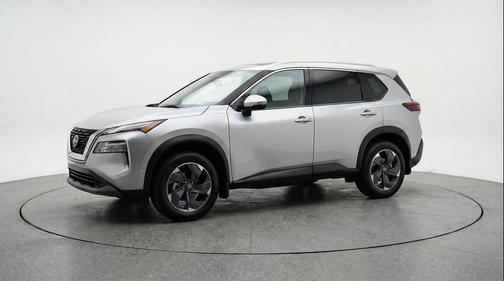 Brilliant Silver Metallic 2025 Nissan Rogue SV