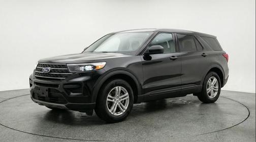 Agate Black Metallic 2024 Ford Explorer XLT